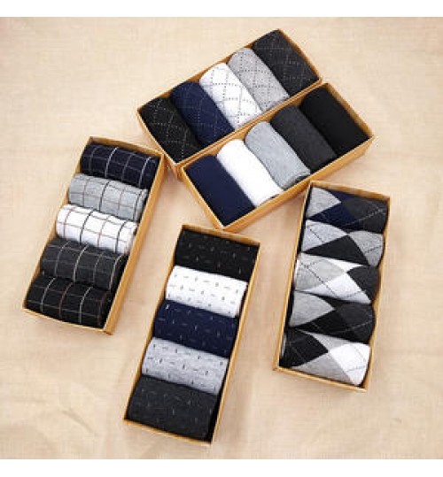 Wholesale Hot Sale Gifts Box Man Socks Fashion Plaid Solid Color 5 Pairs Gifts Box Breathable Cotton Business Men Socks