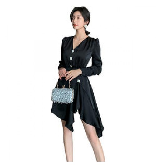 Women's Dresses 2021 Autumn New Women's Clothing Sexy V-neck Temperament Slim Irregular 2 Dresses Small Black Skirt